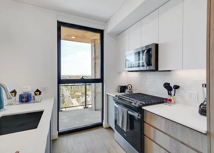 Global Luxury At Downtown * Phoenix
