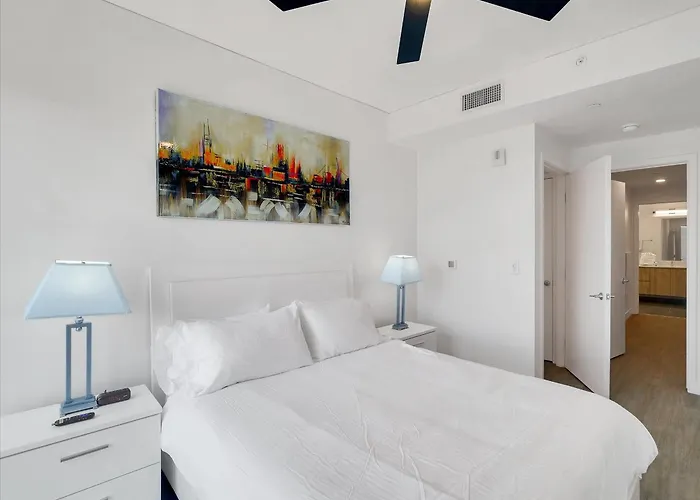 Global Luxury At Downtown * Phoenix